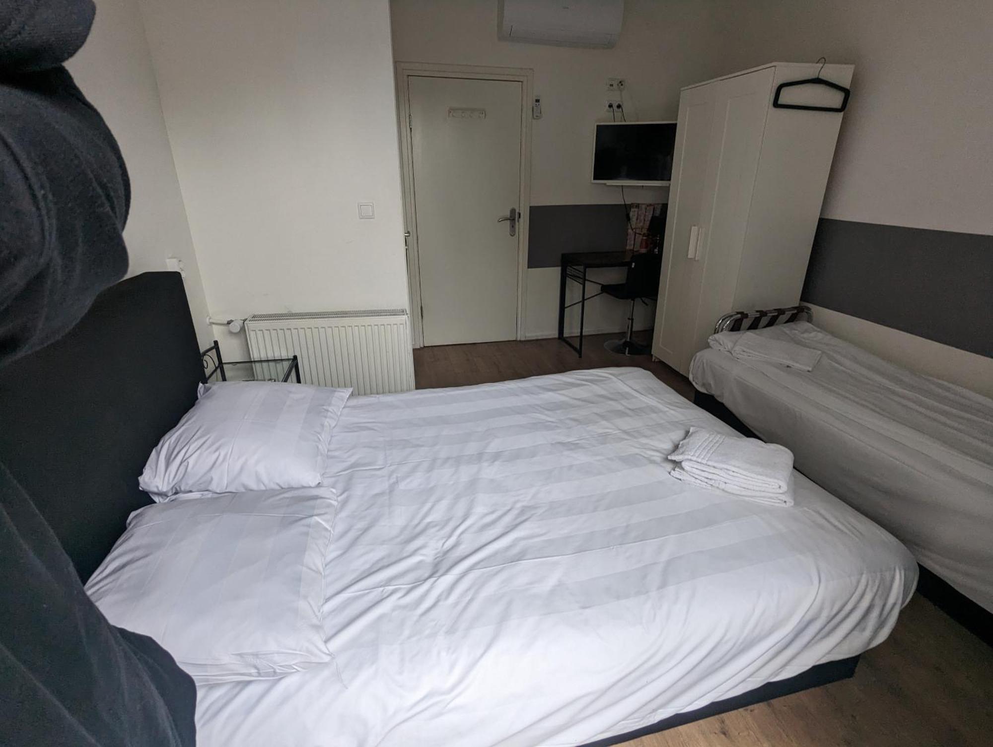 Hotel-Chao NL Utrecht Ngoại thất bức ảnh