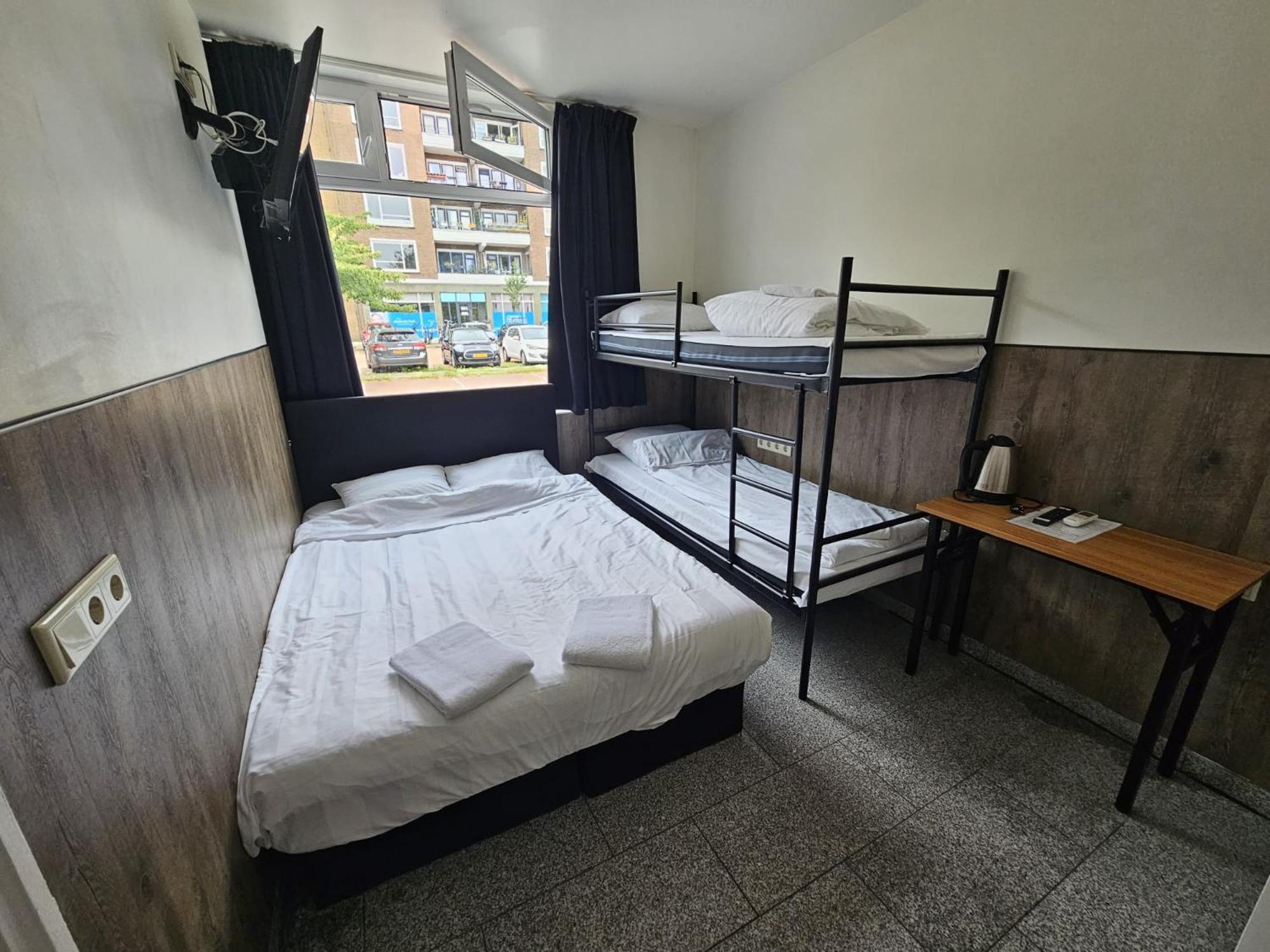 Hotel-Chao NL Utrecht Ngoại thất bức ảnh